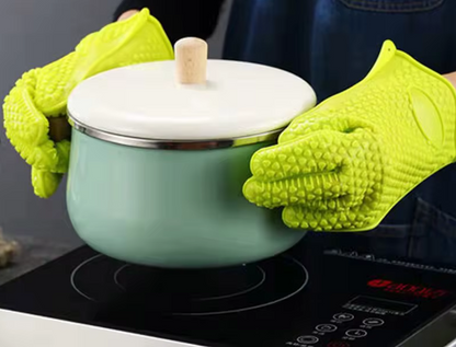 Heat-Resistant Silicone Oven Gloves – Perfect for Baking &amp; BBQ