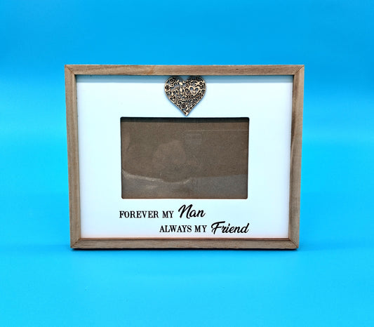 Photo Frame. 25 x 20cm. Display your treasured memories with this elegant and versatile Nan Sentiments photo frame.