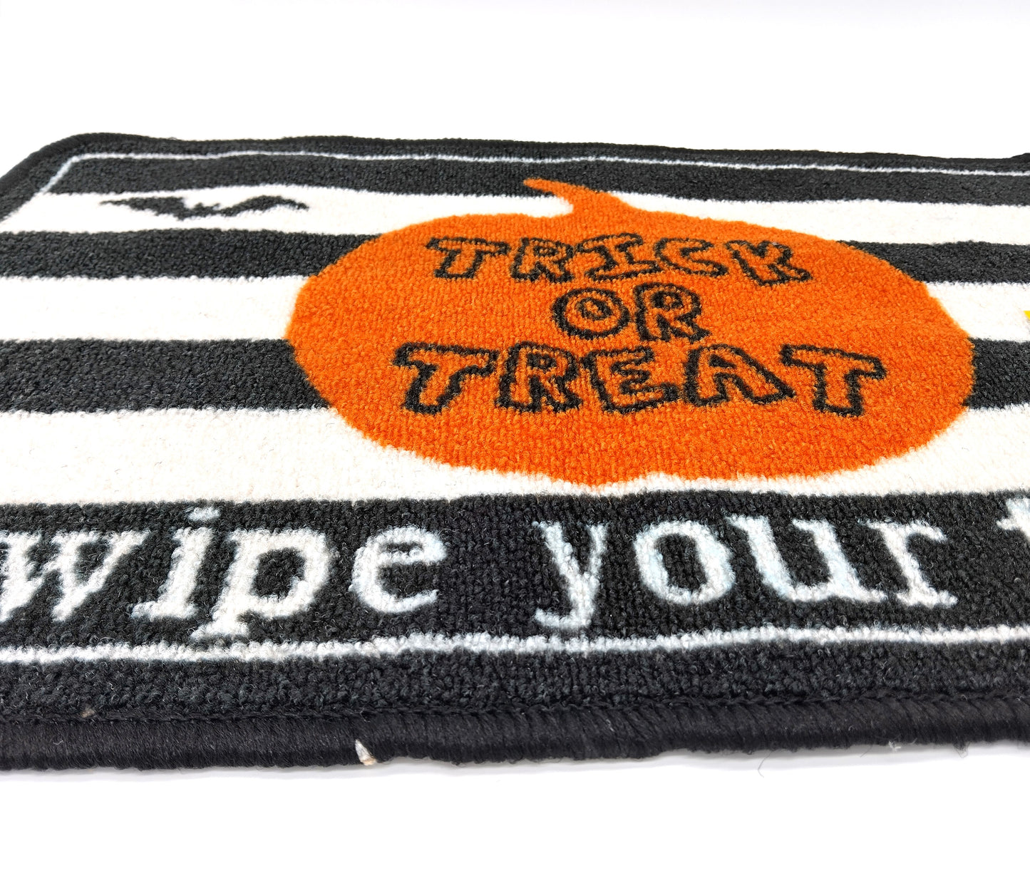 Printed Mat.  It’s the perfect way to welcome guests and celebrate the spooky season.