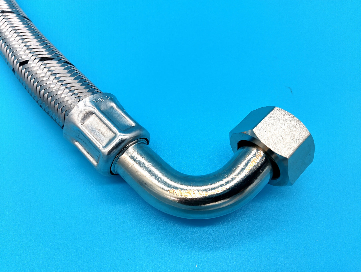 70 cm. Flexible Pipe Connector. Upgrade your plumbing system with the reliable and efficient Qalflex Qwras Flexible Pipe Connector.