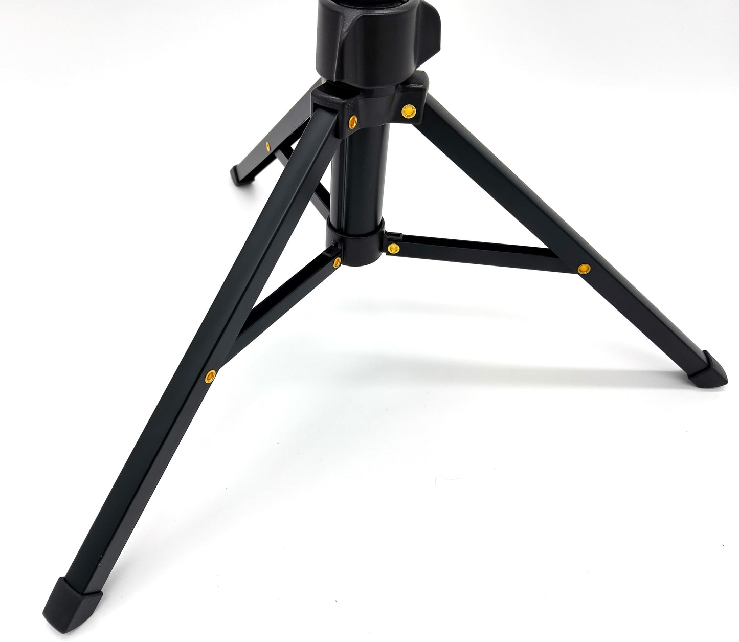 69,5 inch - 176,5cm. Mobile Phone Tripod. Elevate your mobile photography and videography with our 69.5-Inch Mobile Phone Tripod.