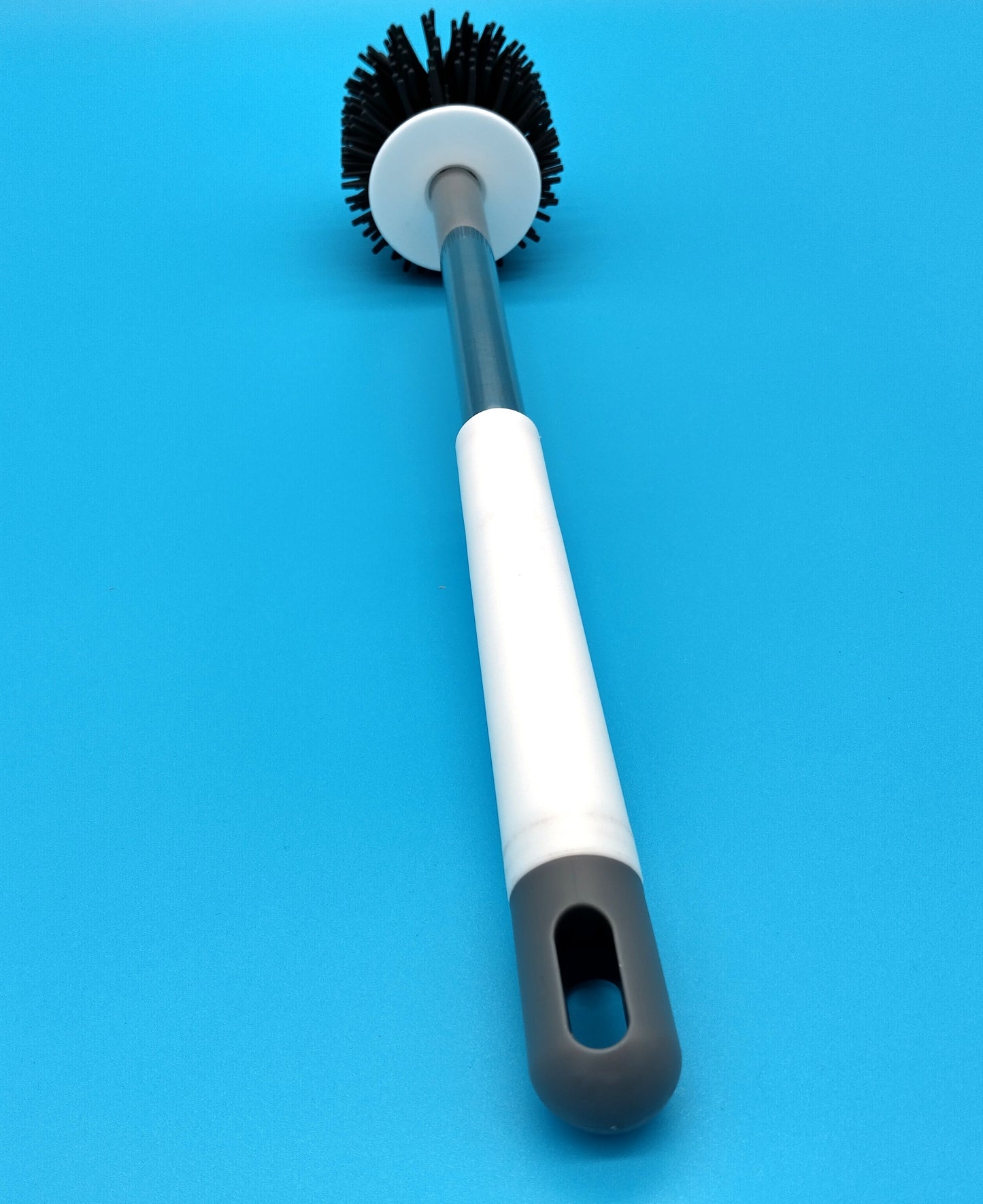 Soft Toilet Brush. Enjoy the perfect combination of efficiency, hygiene, and style.