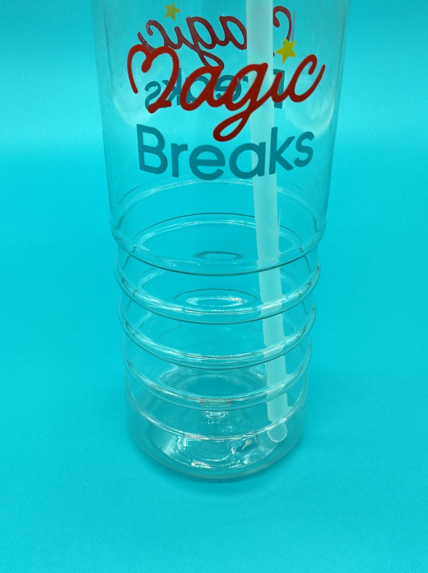 Magic Breaks. Water Bottle. 500ml. Stay hydrated in style with the Magic Breaks Water Bottle.