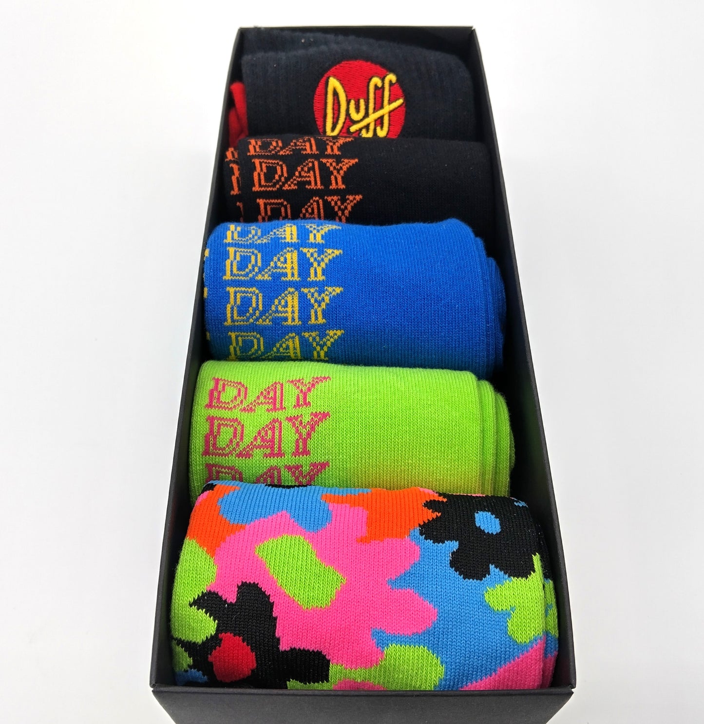 Box of Socks .  By choosing our Box of Socks, you're investing in comfort, style, and durability   Size S-M. 5 Pcs.