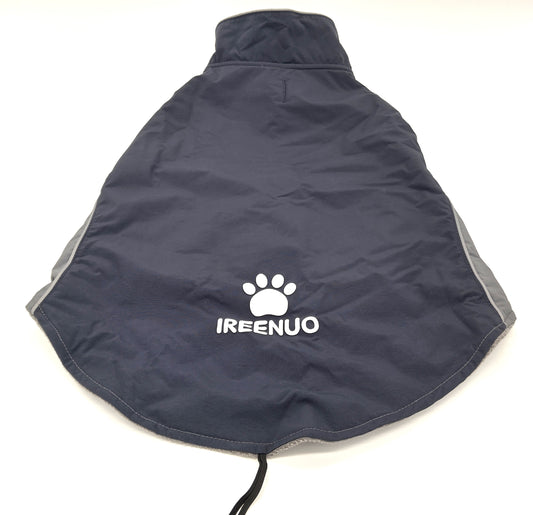 IREENUO Dog Coat Waterproof. Size XL. Ensure your dog stays warm and dry with the IREENUO Dog Coat.