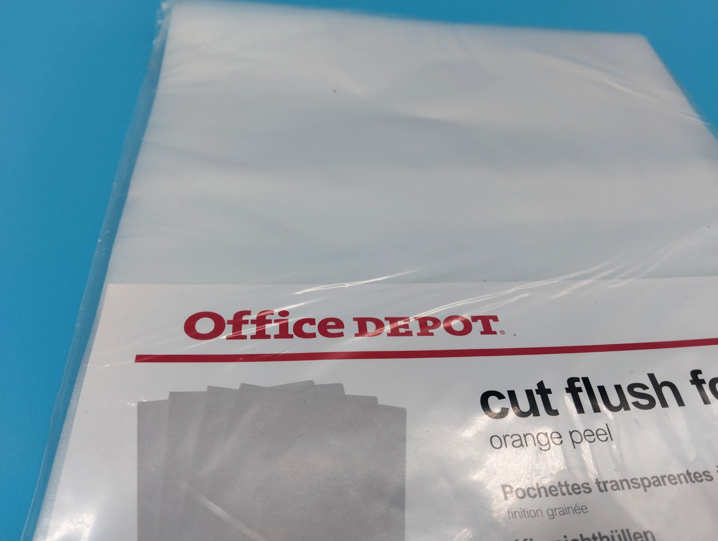 Cut Flush Folders A4 Clear. 25 Pack.  Streamline your document organization with our 25 Pack Plastic Wallets A4.