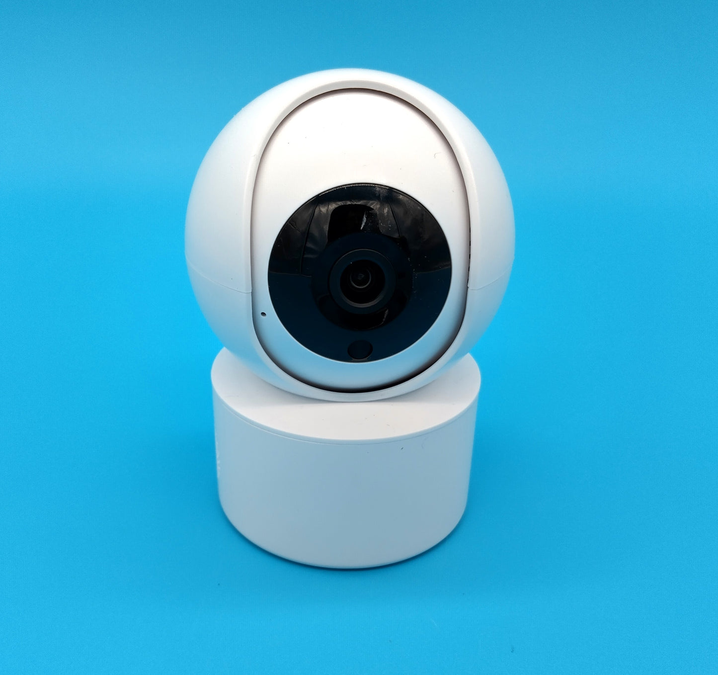 WiFi Multifunction Camera. Upgrade your security system with the WiFi Multifunction Camera.