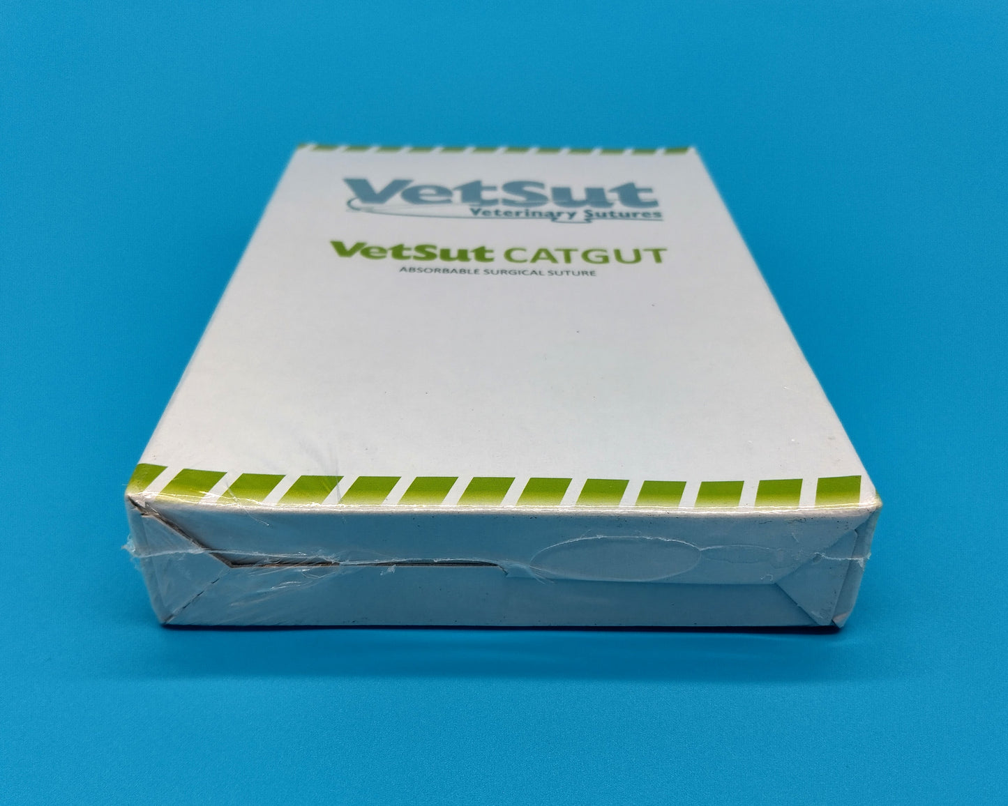 Veterinary Sutures. EP 6. USP 2. 50 Meter. Perfect for providing high-quality, reliable wound closure in veterinary surgical procedures.