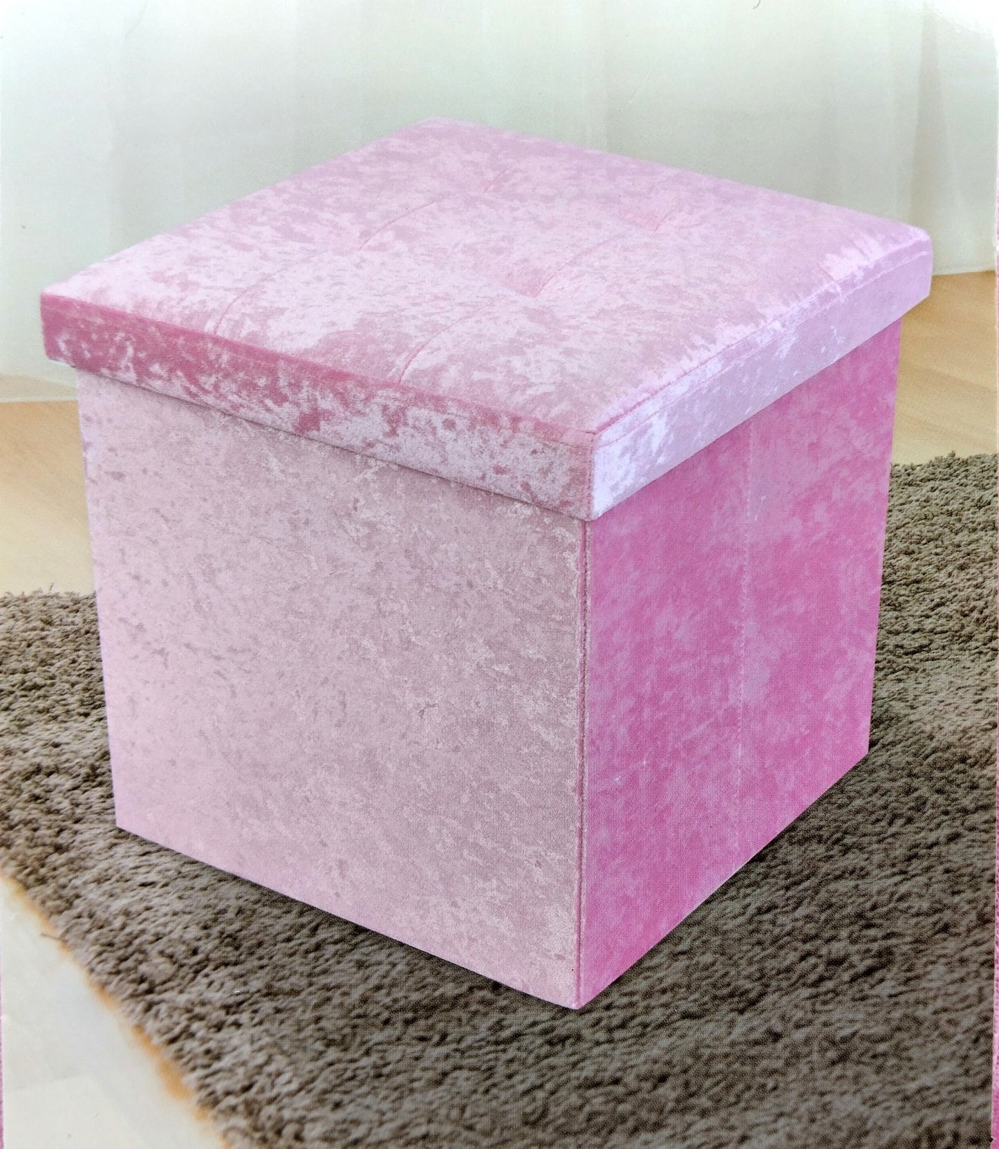 Foldable Footstool Pink Velvet. Elevate your space with the perfect blend of luxury and practicality.