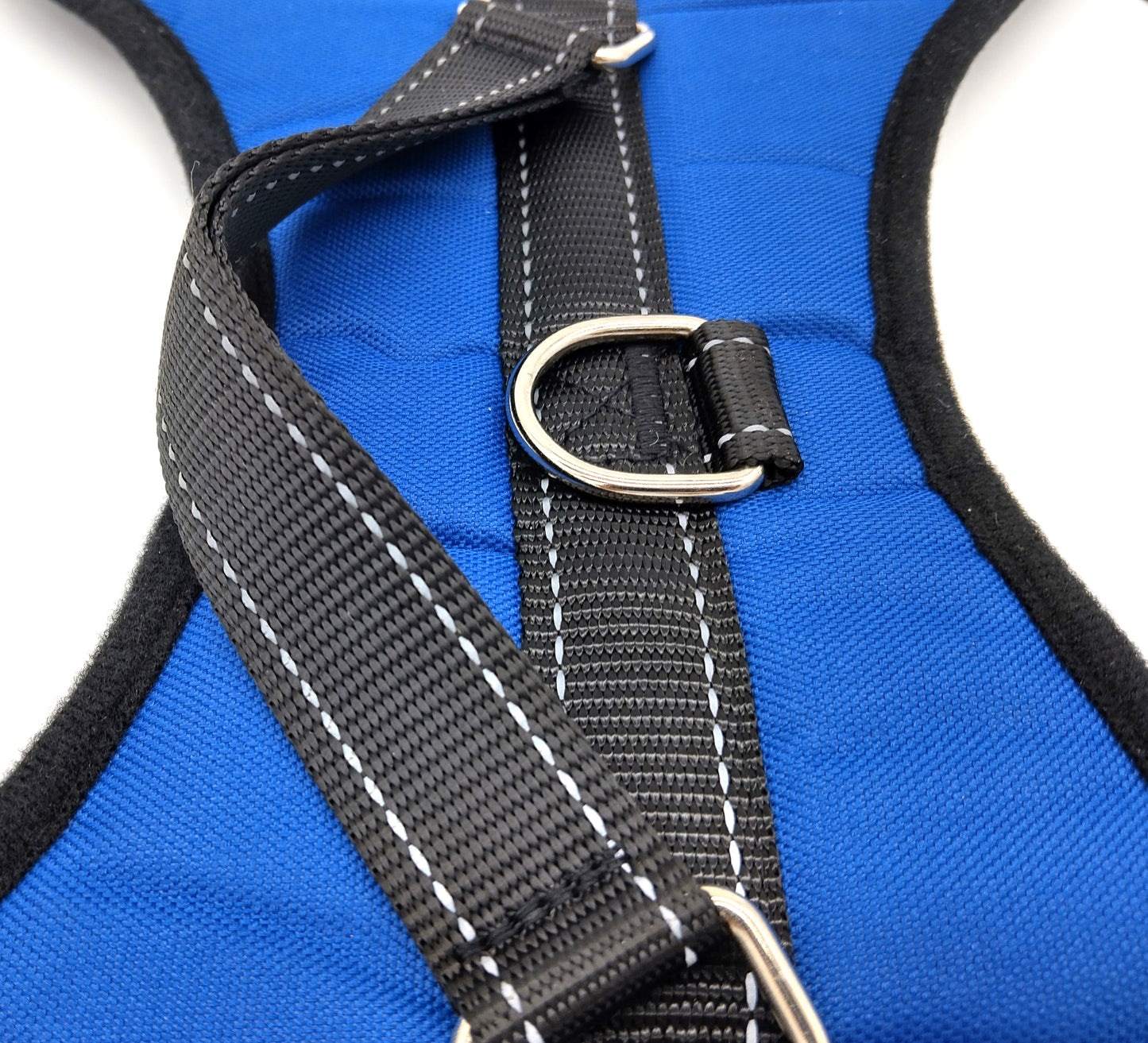 Dog Harness. Size XL. Upgrade your dog’s walking experience with this Adjustable XL Dog Harness.