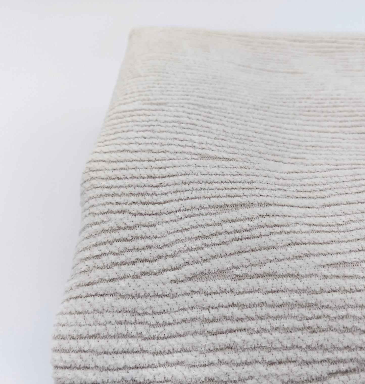 Soft Non Slip Bottom Mat. 90x90cm. Add a touch of comfort and safety to your space with the Soft Non-Slip Bottom Mat.