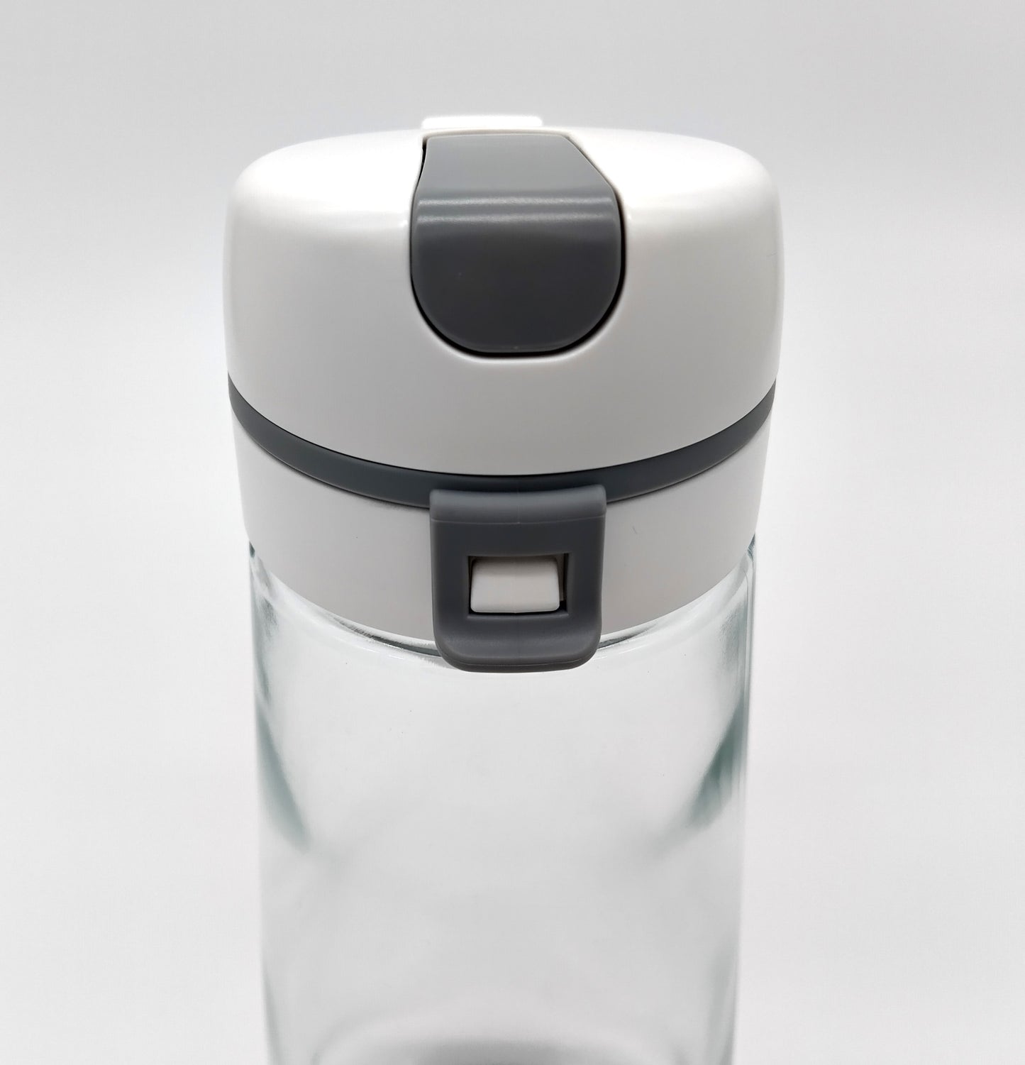 850 ml. Glass Auto Flip Oil Dispenser. Upgrade your kitchen with the 850ml Glass Auto Flip Oil Dispenser.