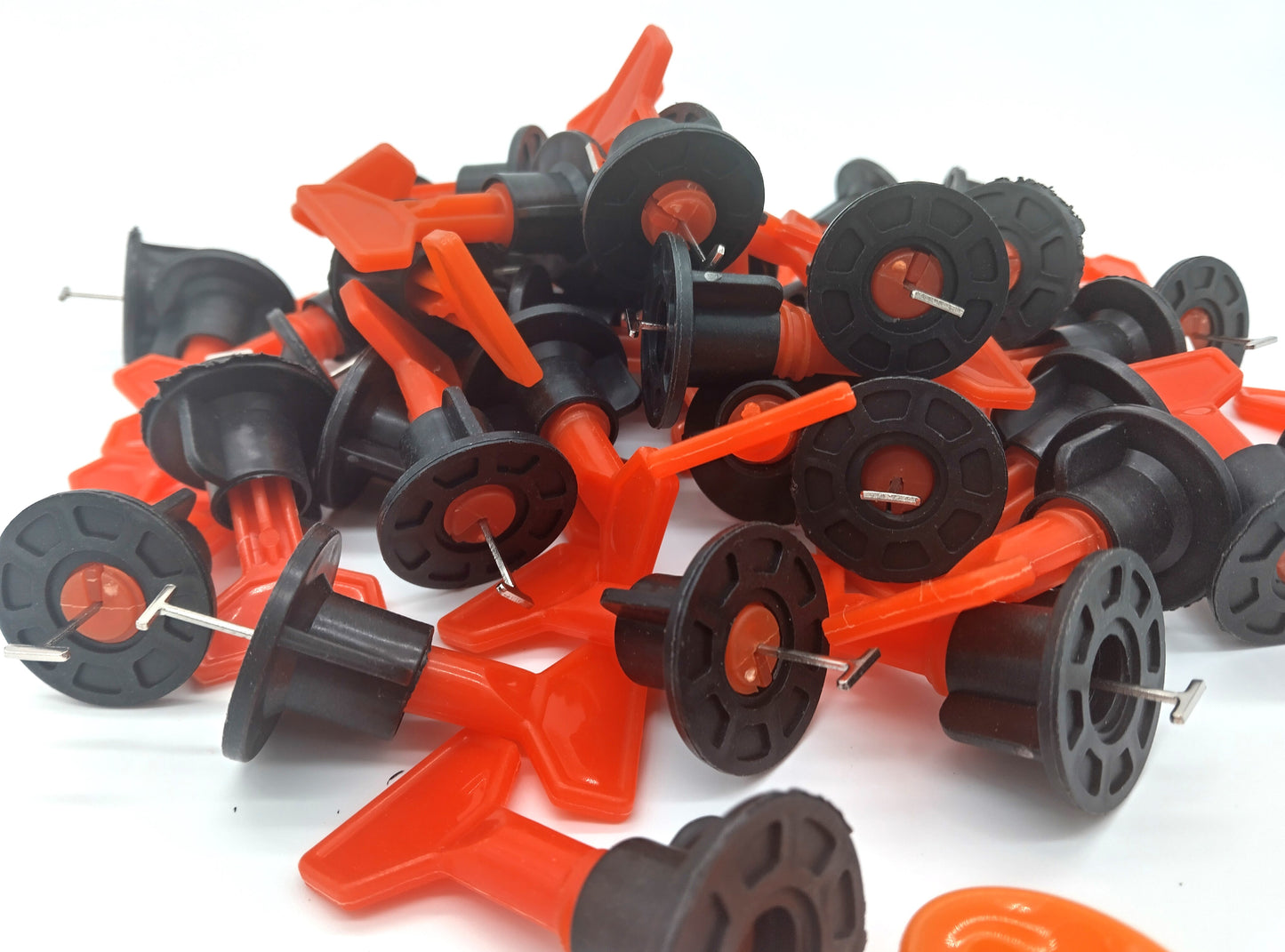 Orange-Black Tile Leveling System. 50 pcs. 2mm - 8mm. Level up your tiling game!