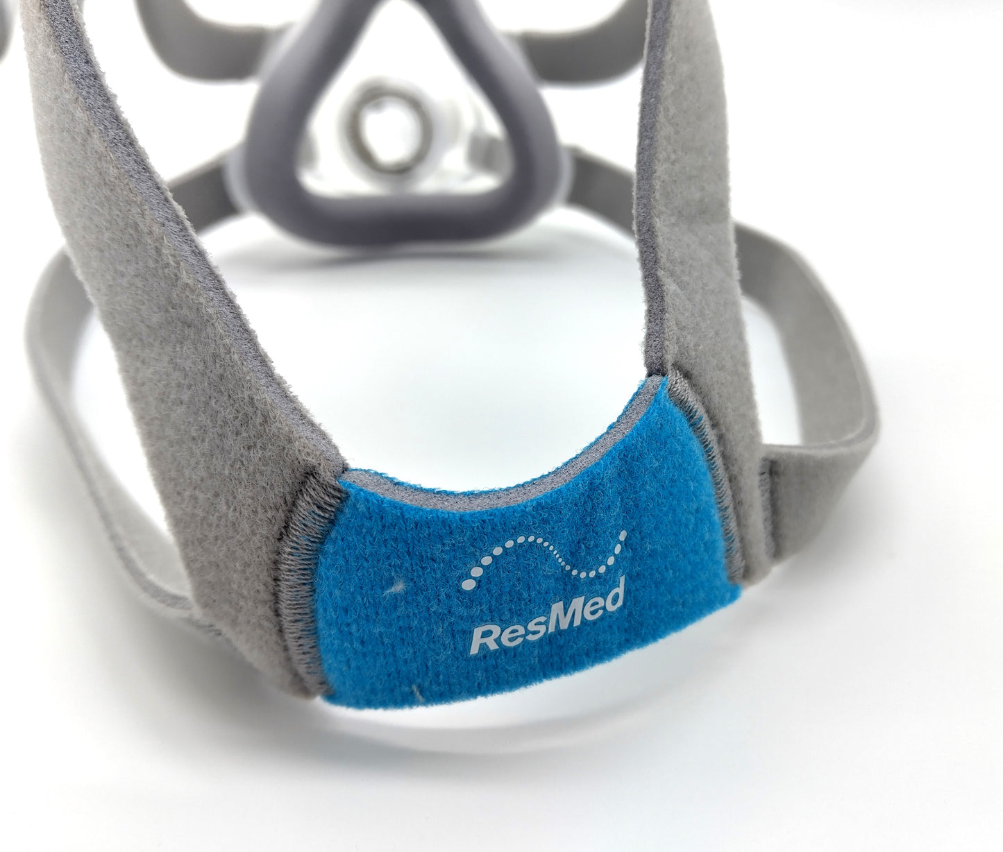 ResMed AirFit F20 Full Face Mask. Size S. Elevate your CPAP therapy with a mask designed for comfort and effectiveness today!