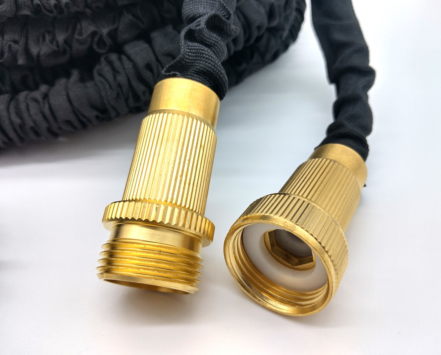 150 ft Expandable Garden Hose with Solid Bras Spray Gun. Upgrade your garden tools today with the 150 ft Expandable Garden Hose with Solid Brass Spray Gun.