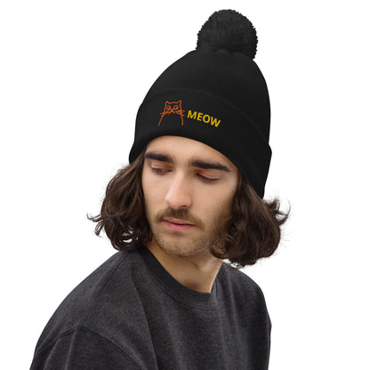 Pom pom beanie