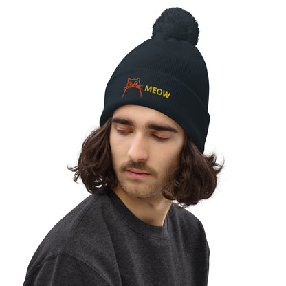 Pom pom beanie