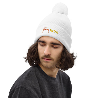 Pom pom beanie